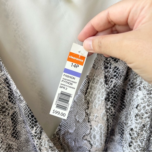 The Limited snakeskin print wrap dress - Picture 6 of 12